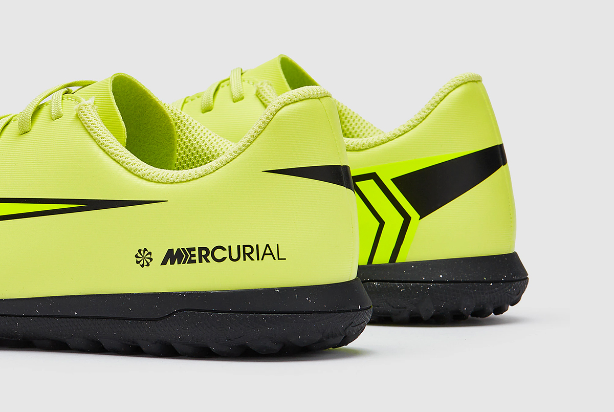 Детские сороконожки Nike Mercurial